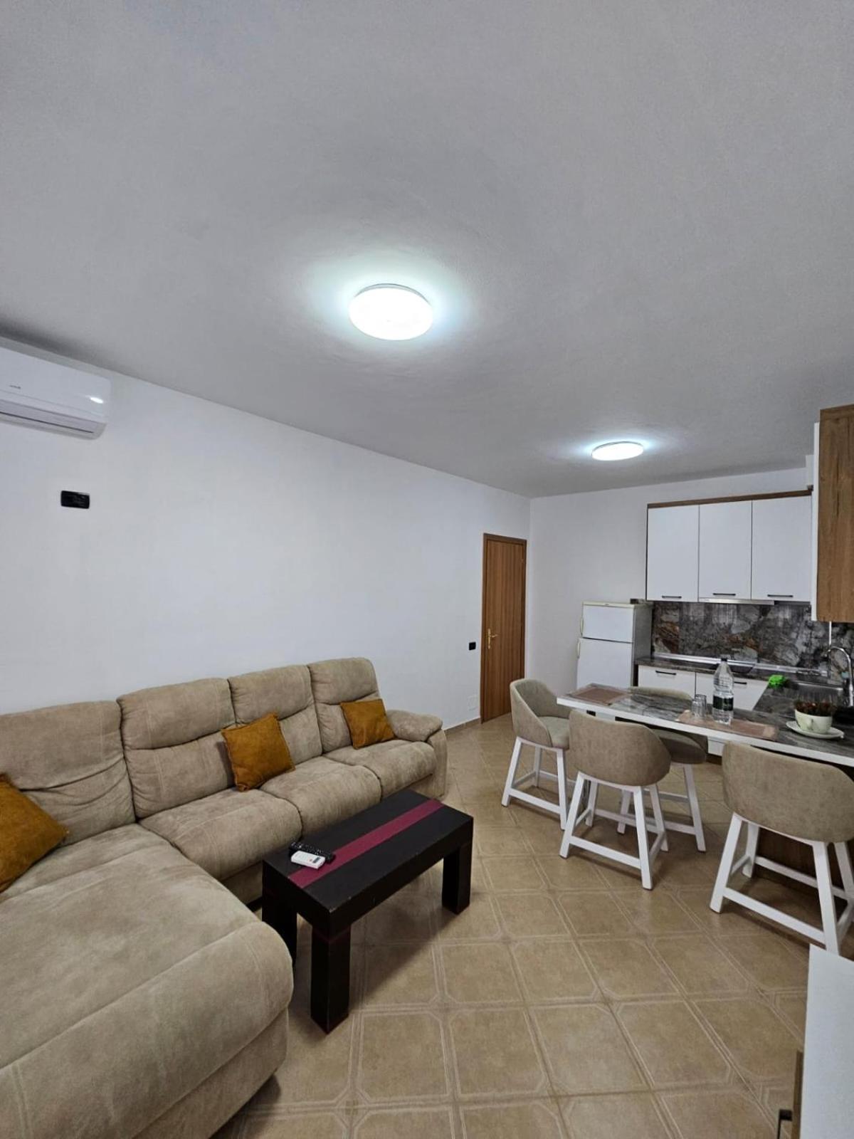 Orkidea Apartments Golem  Exterior photo